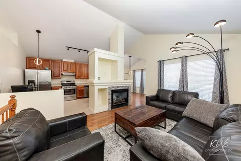 Living - 2440 Daybreak Ct, Elgin, IL 60123 photo 2 of 7