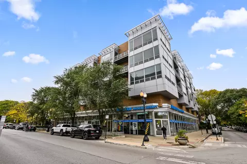3920 N Sheridan Ave #502, Chicago, IL 60613