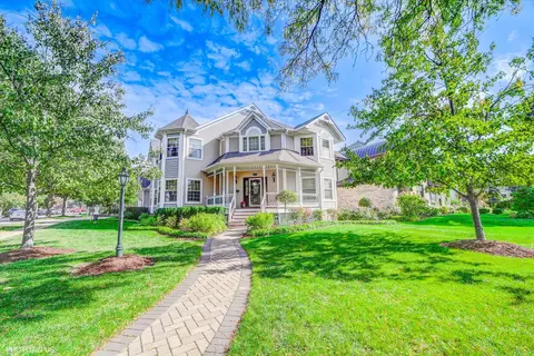 301 S Prospect Ave, Park Ridge, IL 60068