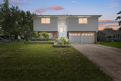 4565 Dupont Dr, Hanover Park, IL 60133