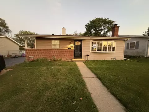 443 Diane Dr, Buffalo Grove, IL 60089