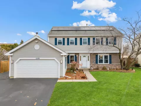 1289 Westport Rdg, Crystal Lake, IL 60014