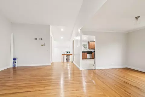 Living - 21008 Apollo Cir, Olympia Fields, IL 60461 photo 5 of 5