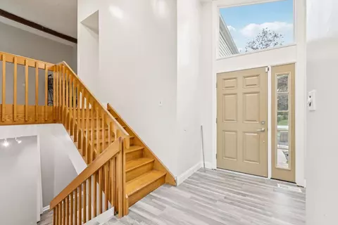 Entry Way - 21008 Apollo Cir, Olympia Fields, IL 60461 photo 1 of 8