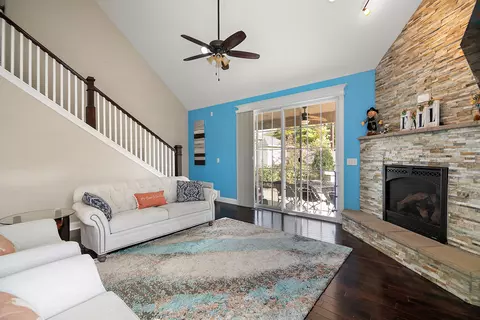 Living - 1230 Eagle Bluff Dr, Bourbonnais, IL 60914 photo 2 of 3
