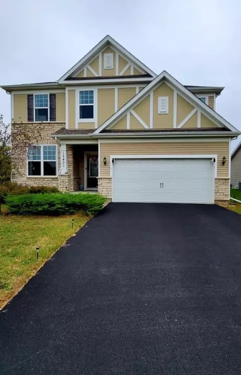 12401 S Compass Ave, Plainfield, IL 60585 photo 1