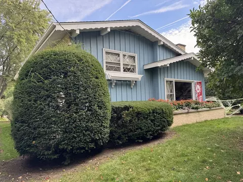531 N York Rd, Hinsdale, IL 60521