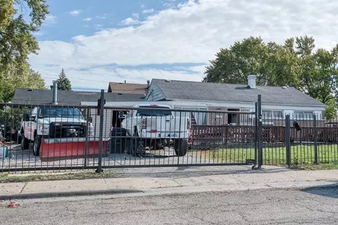 4536 W 83rd St, Chicago, IL 60652