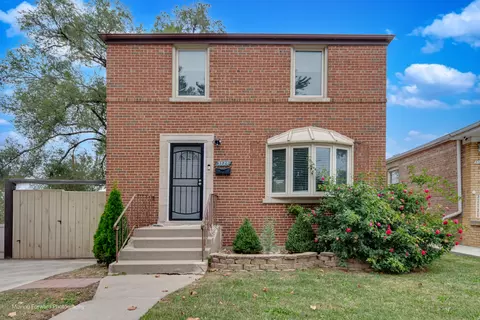 3720 W 82nd St, Chicago, IL 60652
