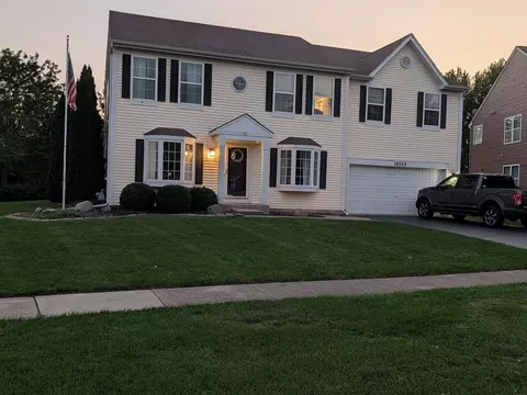 10569 Lancaster St, Huntley, IL 60142