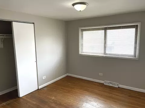 Bedroom - 4348 Mann St, Oak Forest, IL 60452 photo 2 of 5