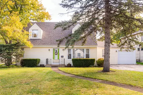575 S Finley Rd, Lombard, IL 60148