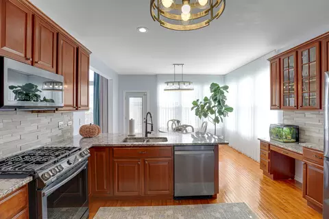 Kitchen - 24307 Sheffield Ln, Plainfield, IL 60585 photo 1 of 5