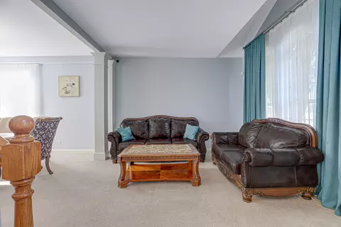 Living - 24307 Sheffield Ln, Plainfield, IL 60585 photo 4 of 4