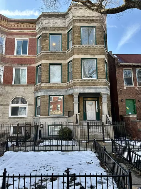 5714 S Prairie Ave, Chicago, IL 60637