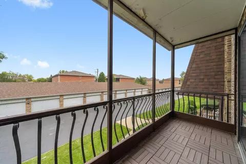 Exterior - 4955 134th Pl #2A, Crestwood, IL 60418 photo 1 of 2