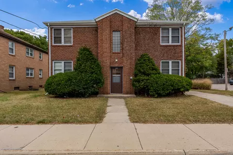 2121 Auburn St, Rockford, IL 61103