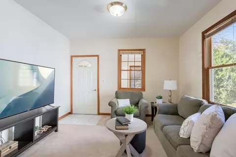 409 S Hale St, Wheaton, IL 60187 photo 6
