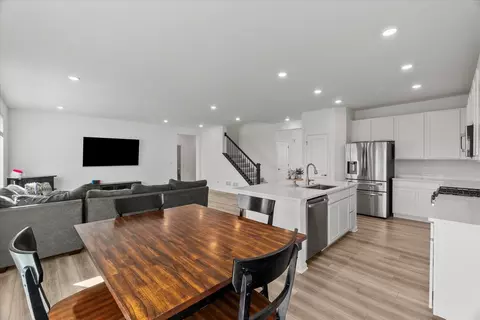 16205 S Summit St, Plainfield, IL 60586 photo 6