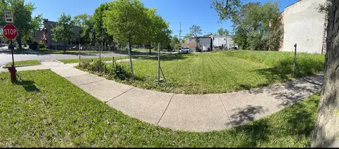 4058 W Adams St, Chicago, IL 60624