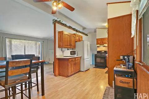Other - 1711 Beechnut Dr, Holiday Hills, IL 60051 photo 2 of 4