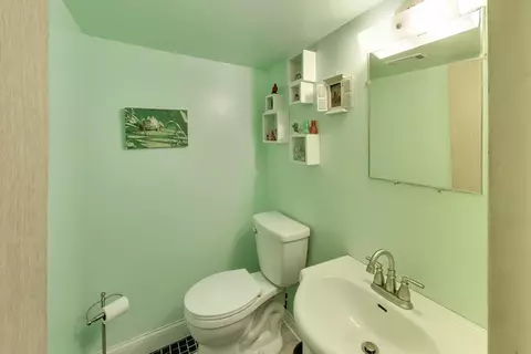 Bath - 3418 Wesley Ave, Berwyn, IL 60402 photo 2 of 2