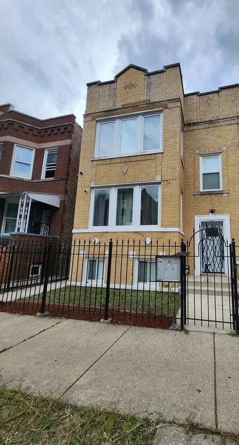 1132 N Lawndale Ave, Chicago, IL 60651