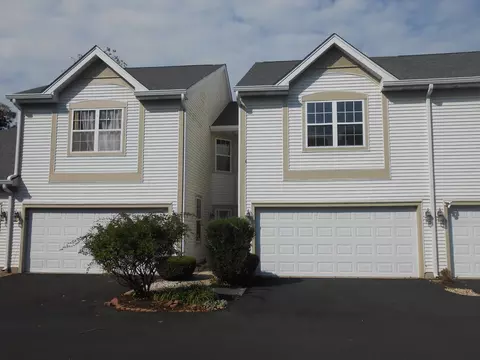 676 Morris Ct, Lakemoor, IL 60051