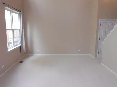 Living - 676 Morris Ct, Lakemoor, IL 60051 photo 3 of 3