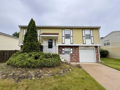 20552 S Frankfort Square Rd, Frankfort, IL 60423