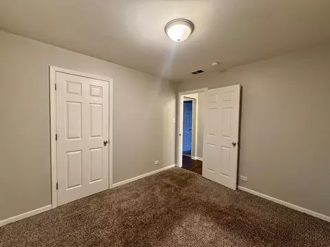 Bedroom - 3732 153rd St, Midlothian, IL 60445 photo 4 of 6