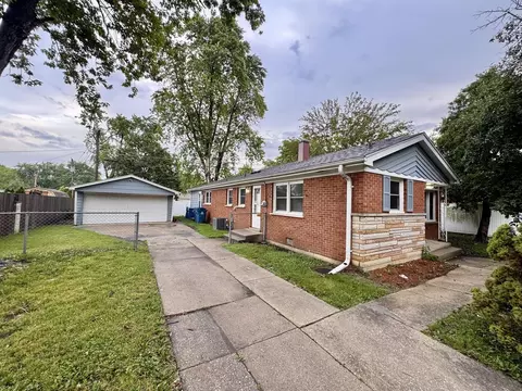 Exterior - 3732 153rd St, Midlothian, IL 60445 photo 1 of 2