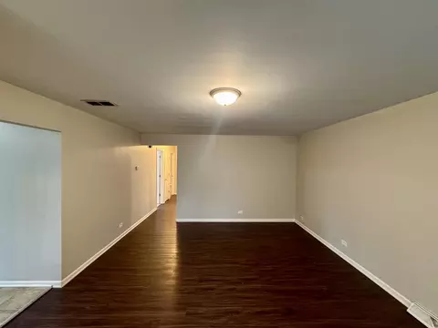 Living - 3732 153rd St, Midlothian, IL 60445 photo 1 of 5