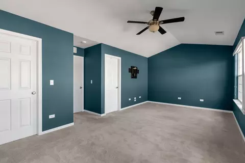 Bedroom - 5320 Cobblers Xing, Mchenry, IL 60050 photo 5 of 5