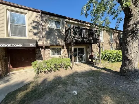 240 N Carter St #102, Palatine, IL 60067
