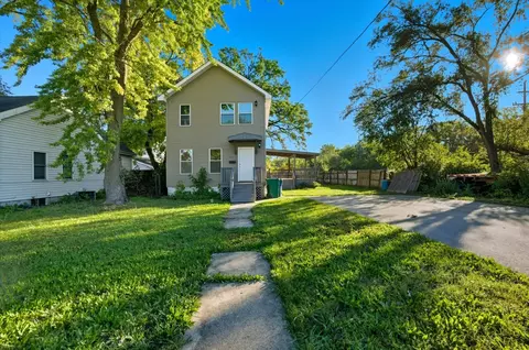 804 Richards St, Joliet, IL 60433