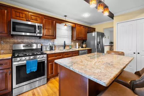 Kitchen - 3479 Ronald Rd, Crete, IL 60417 photo 2 of 5