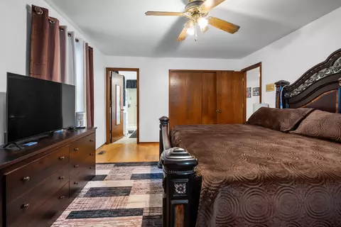 Bedroom - 3479 Ronald Rd, Crete, IL 60417 photo 2 of 5