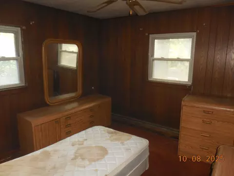 Bedroom - Undisclosed, Brookfield, IL 60513 photo 2 of 3