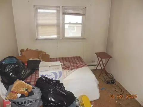 Bedroom - Undisclosed, Brookfield, IL 60513 photo 3 of 3