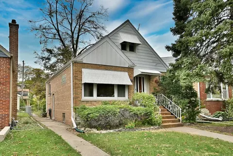 2428 West St, River Grove, IL 60171
