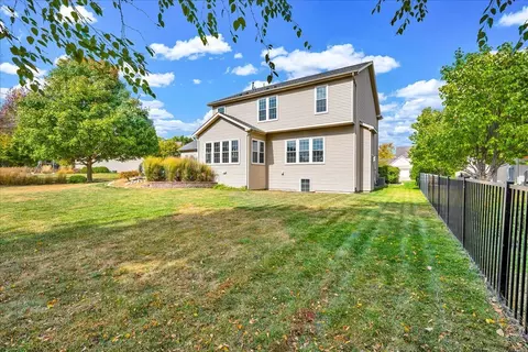 Exterior - 1001 Mugho Ct, Normal, IL 61761 photo 6 of 6