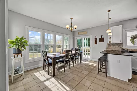 Dining - 1001 Mugho Ct, Normal, IL 61761 photo 2 of 4