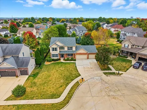 View/Area - 1001 Mugho Ct, Normal, IL 61761 photo 1 of 5
