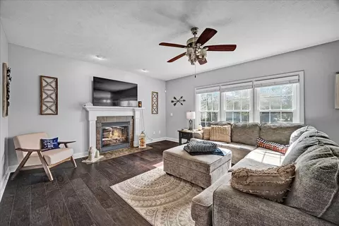Living - 1001 Mugho Ct, Normal, IL 61761 photo 1 of 2