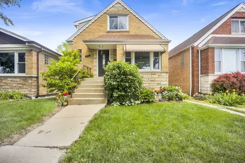 4433 N Narragansett Ave, Chicago, IL 60630