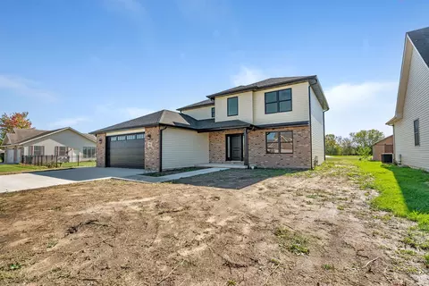 903 Springhill Dr, Coal City, IL 60416