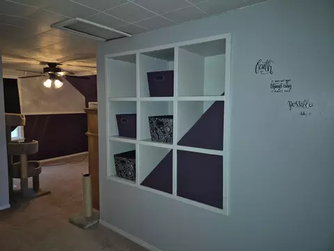 Entry Way - 863 W Williams St, Kankakee, IL 60901 photo 2 of 2