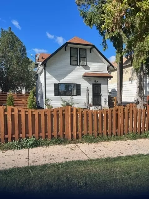 2218 Kristan Ave, North Chicago, IL 60064