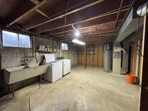 Other - 1372 Algonquin Dr, Elgin, IL 60120 photo 2 of 2